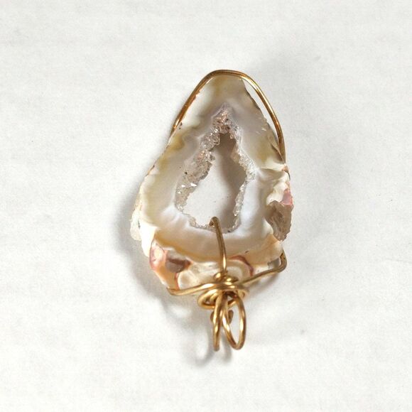 Gold Tone Wire Wrapped Agate Natural Raw Geode Druzy Sliced Stone Pendant Boho - Picture 9 of 16